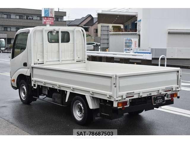Toyota TOYOACE 2017-07 8832105-18