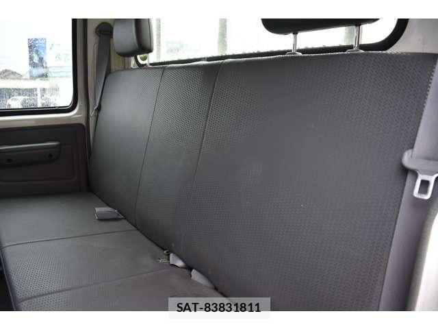 Toyota TOYOACE 2018-03 8832104-15