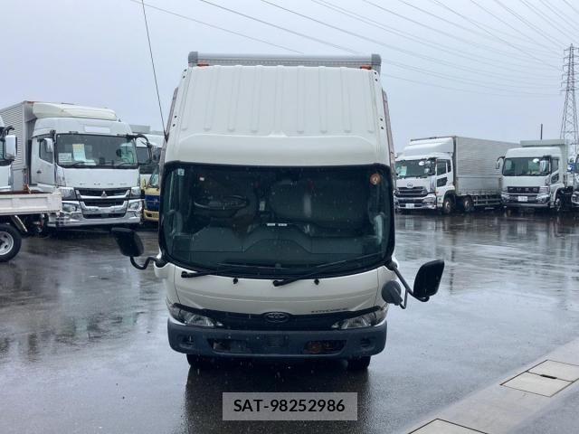 Toyota TOYOACE 2018-06 8850898-17