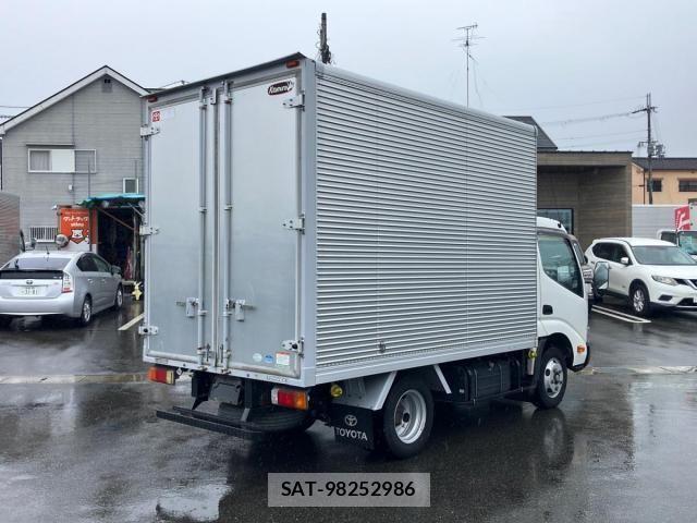 Toyota TOYOACE 2018-06 8850898-2