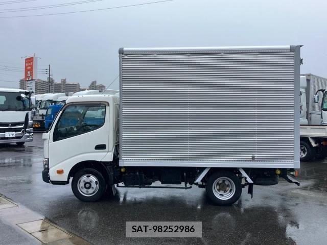 Toyota TOYOACE 2018-06 8850898-4