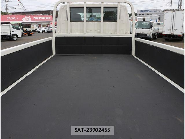 Toyota TOYOACE 2016-04 8850894-8
