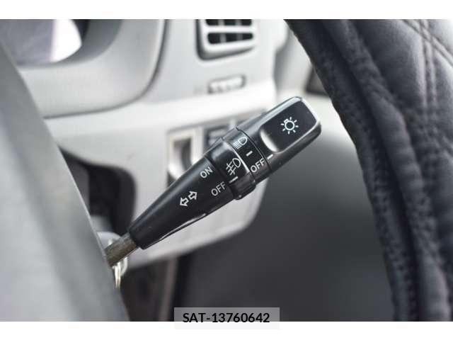 Toyota TOYOACE 2016-08 8872283-17