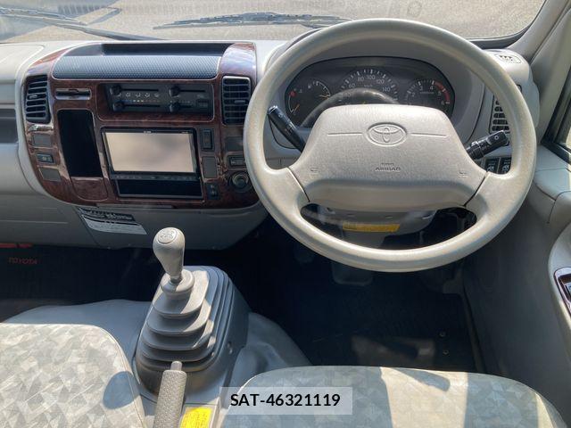 Toyota TOYOACE 2012-12 8882641-9