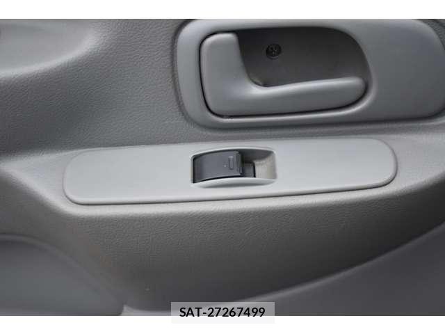 Toyota TOYOACE 2018-11 8882639-11