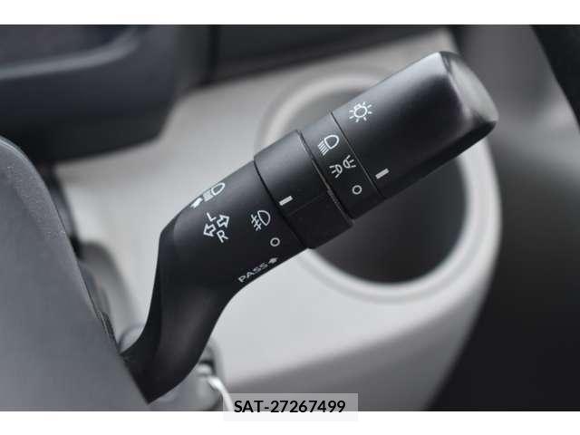 Toyota TOYOACE 2018-11 8882639-17