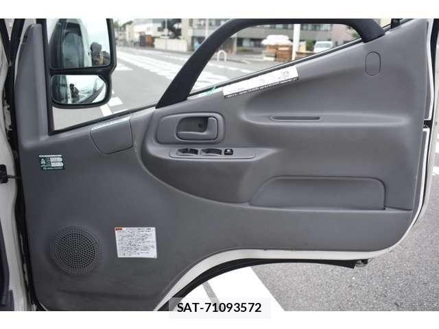 Toyota TOYOACE 2019-08 8882640-8