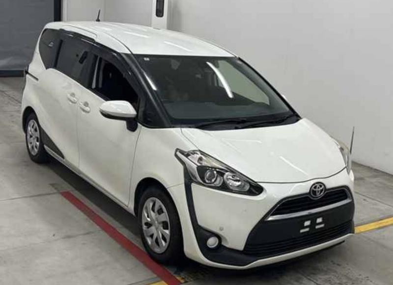 TOYOTA   Sienta