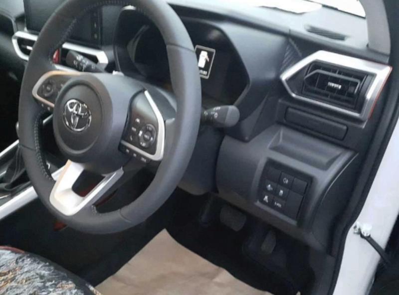 Toyota RAIZE 2025 2102300-6
