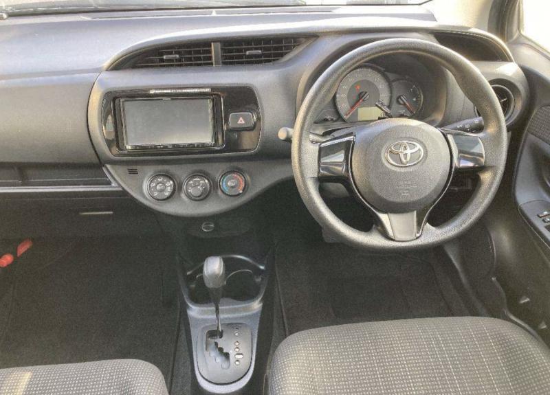Toyota VITZ 2018 2317711-2
