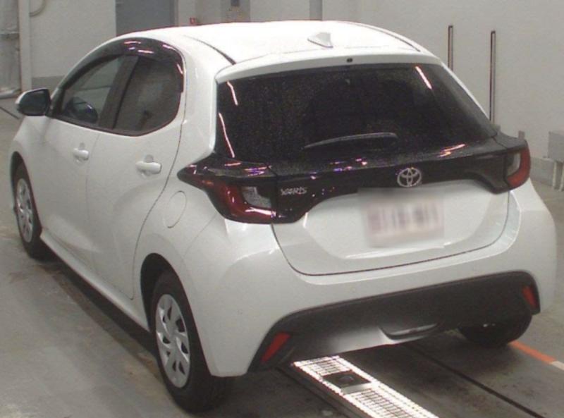 Toyota YARIS 2024-04 922430-5