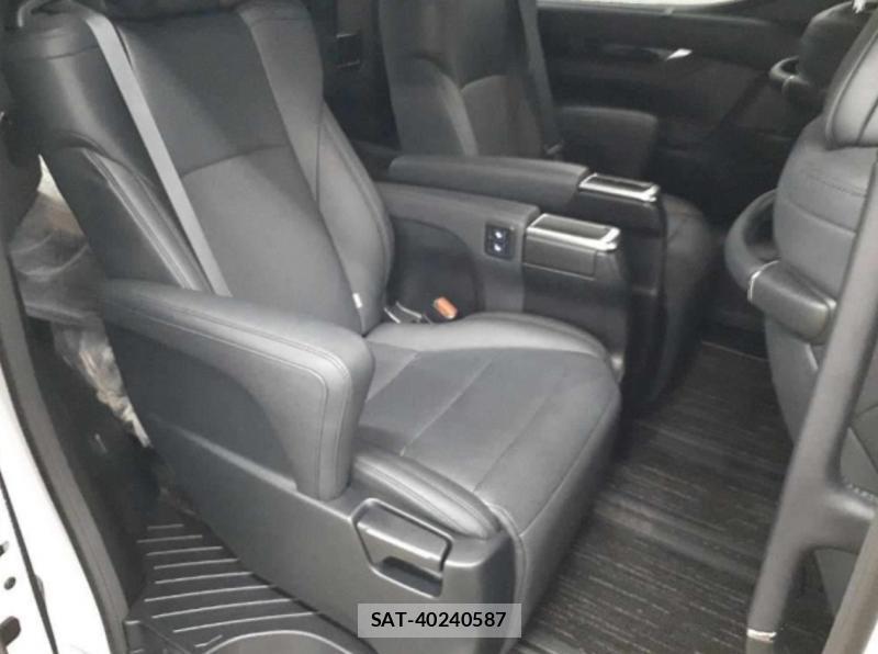 Toyota ALPHARD HYBRID 2023-01 980027-9