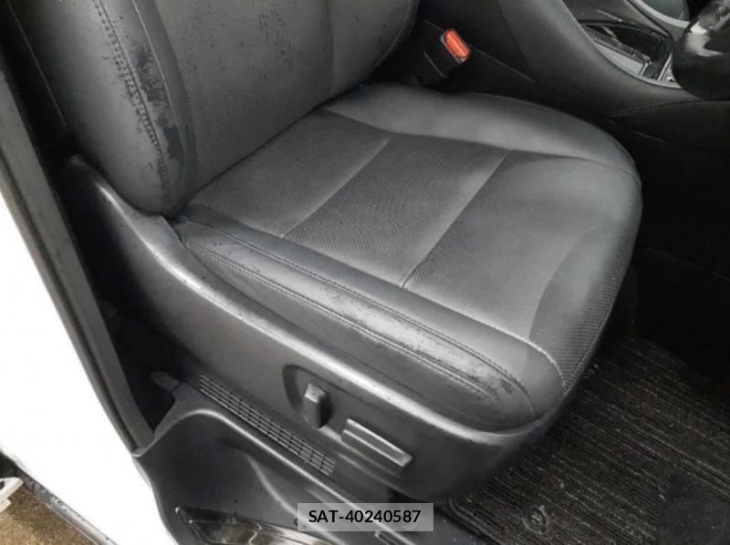 Toyota ALPHARD HYBRID 2023-01 980027-7