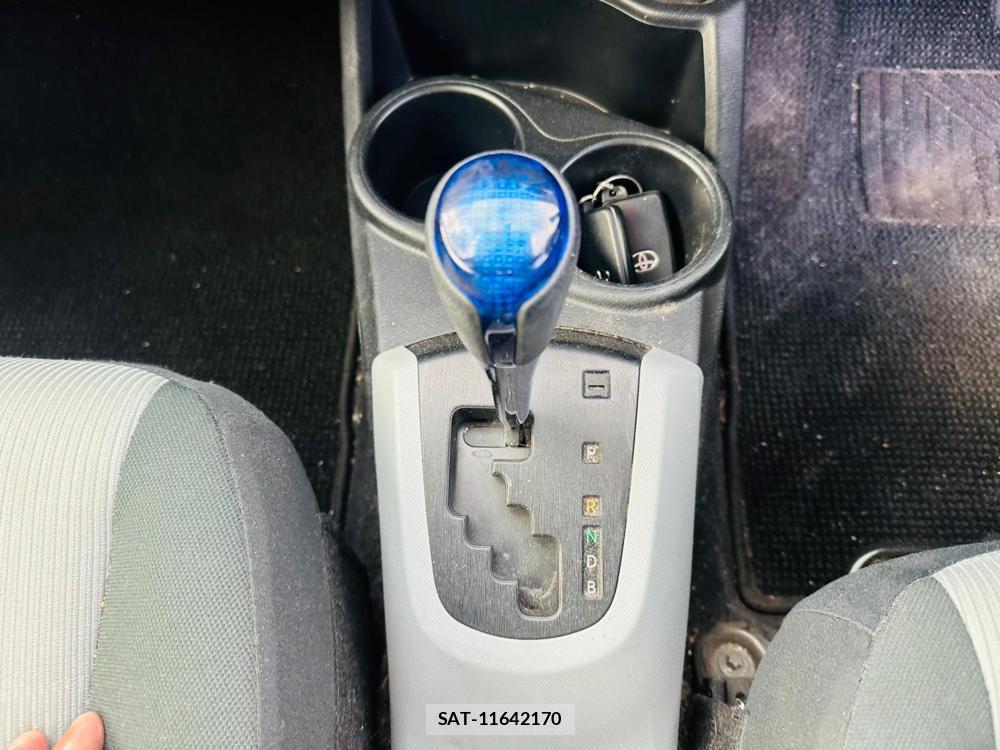 Toyota AQUA 2014-02 523880-20
