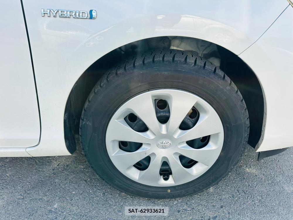 Toyota AQUA 2013 4648671-29