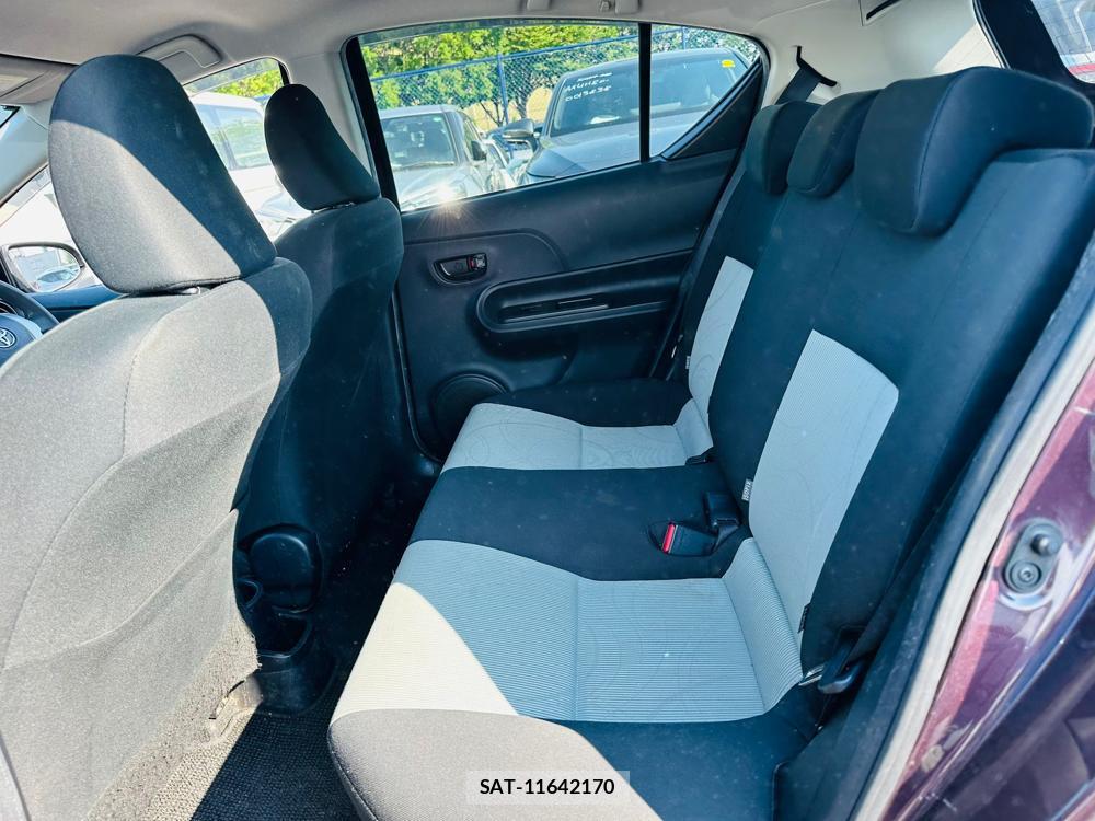 Toyota AQUA 2014-02 523880-9