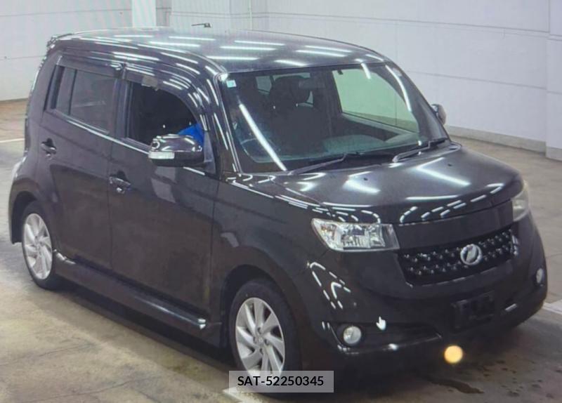 Toyota BB 2012 1147001-0
