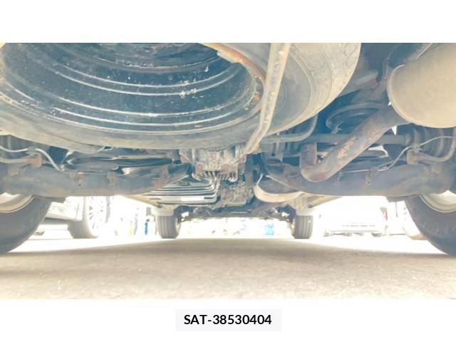 Toyota REGIUS WAGON 1997-10 7620835-22
