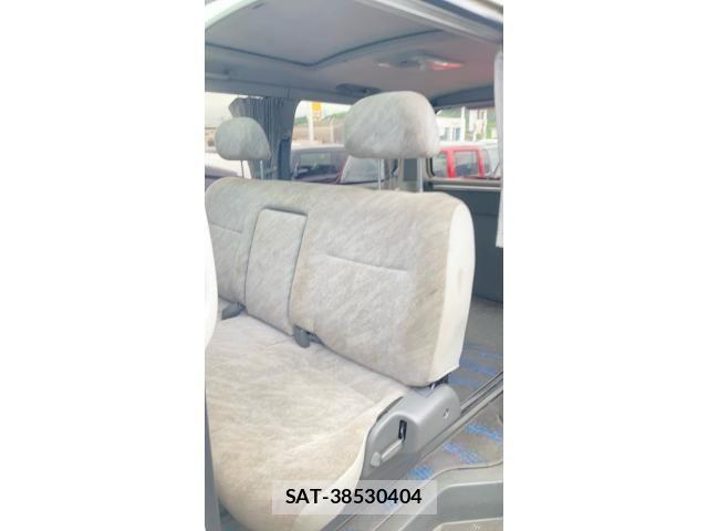 Toyota REGIUS WAGON 1997-10 7620835-8