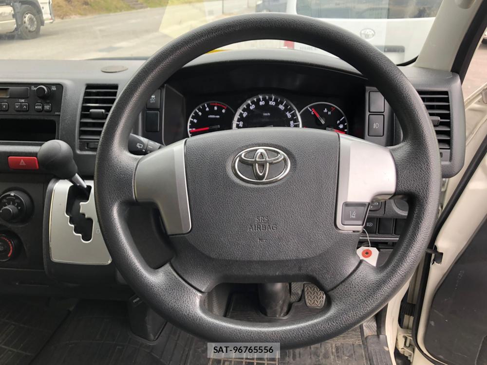 Toyota HIACE VAN 2019 6591493-15