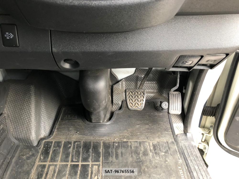 Toyota HIACE VAN 2019 6591493-19