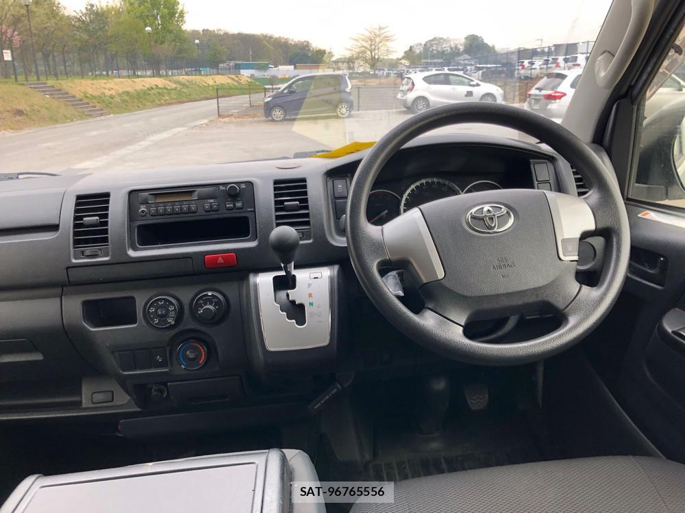 Toyota HIACE VAN 2019 6591493-28