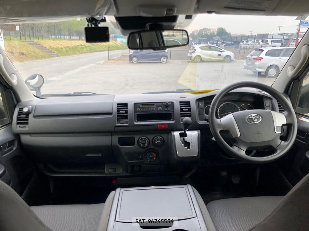 Toyota HIACE VAN 2019 6591493-29