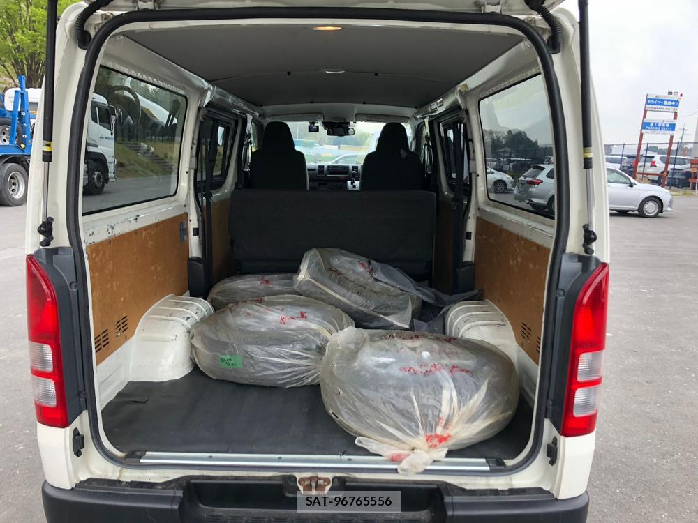 Toyota HIACE VAN 2019 6591493-32