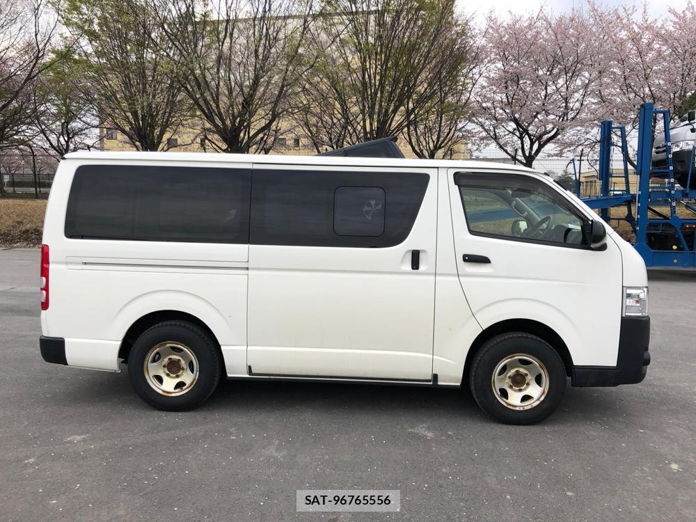 Toyota HIACE VAN 2019 6591493-6