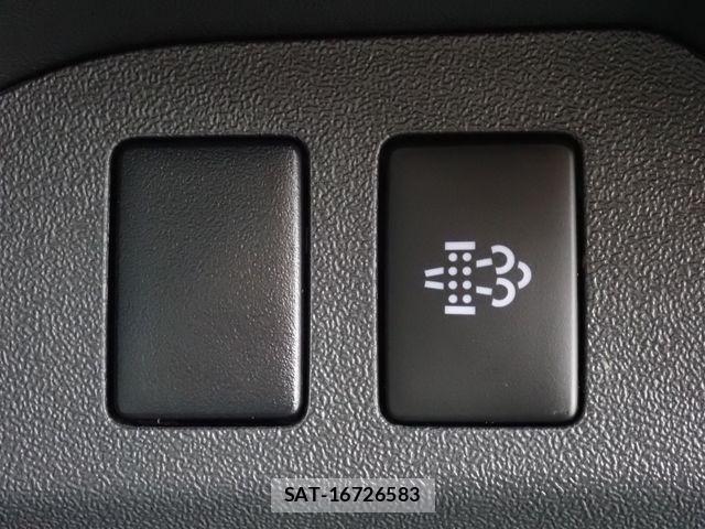 Toyota HIACE VAN 2022-05 6717568-15