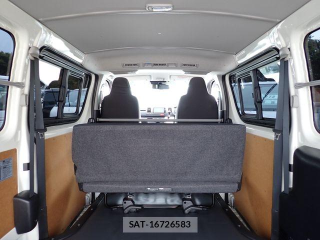 Toyota HIACE VAN 2022-05 6717568-24