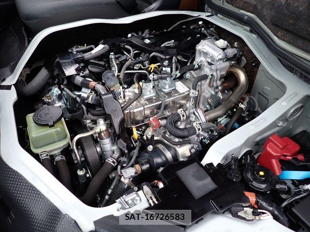 Toyota HIACE VAN 2022-05 6717568-29