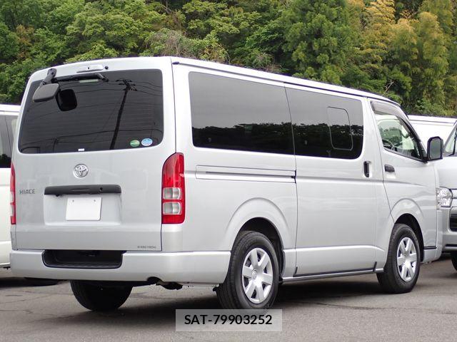 Toyota HIACE VAN 2021-02 6753607-1