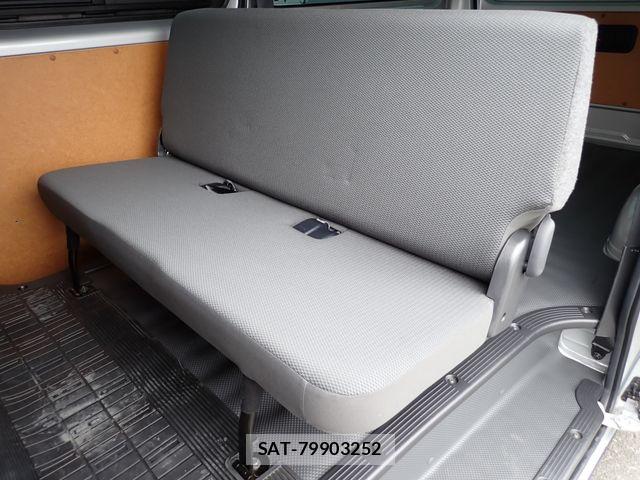 Toyota HIACE VAN 2021-02 6753607-23