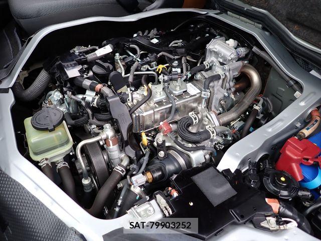 Toyota HIACE VAN 2021-02 6753607-29