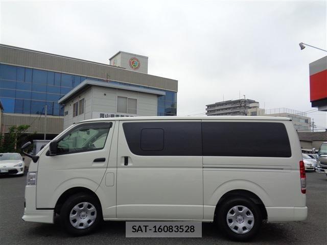 Toyota HIACE VAN 2025-12 7226194-10
