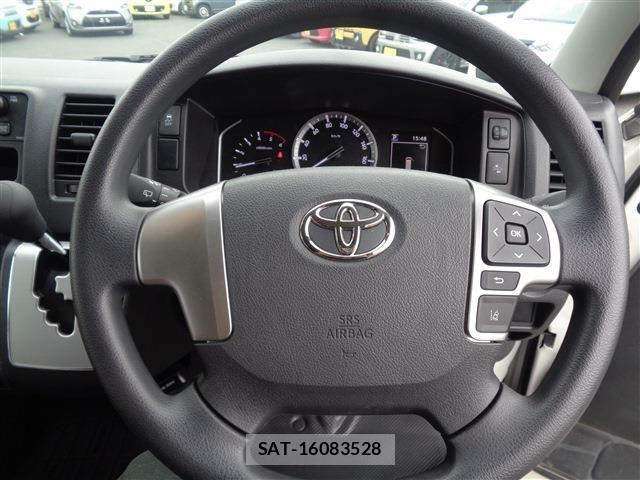 Toyota HIACE VAN 2025-12 7226194-25