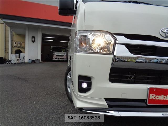 Toyota HIACE VAN 2025-12 7226194-3