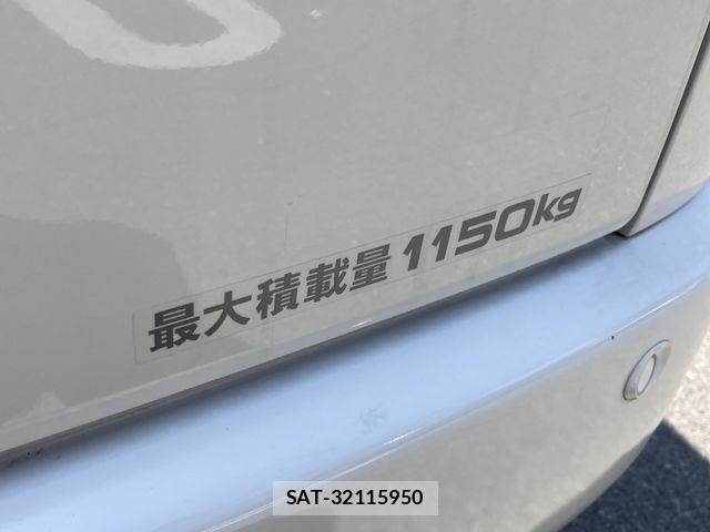 Toyota HIACE VAN 2026-02 7226196-10