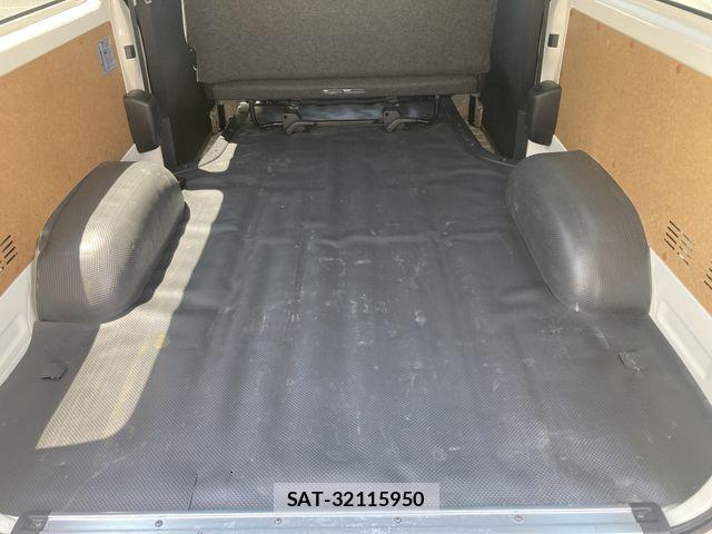 Toyota HIACE VAN 2026-02 7226196-12