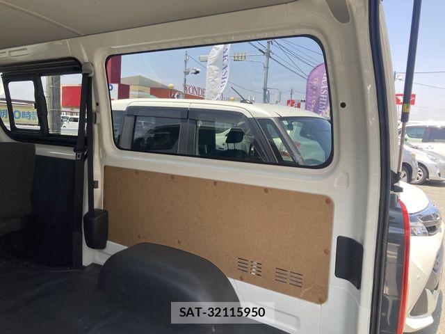 Toyota HIACE VAN 2026-02 7226196-14