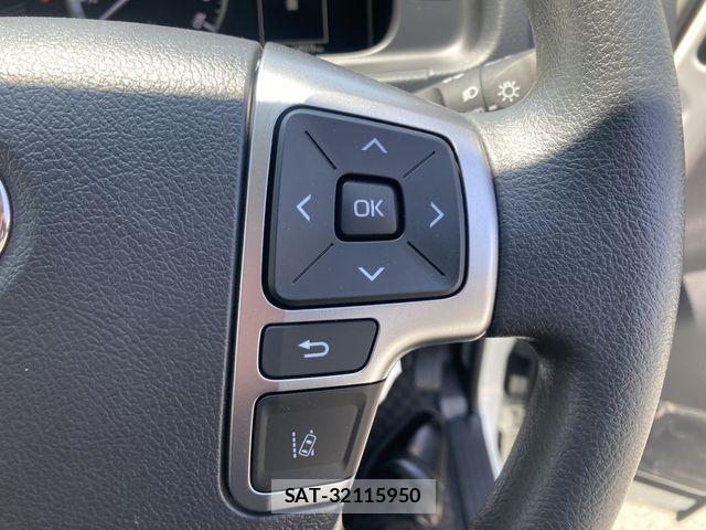 Toyota HIACE VAN 2026-02 7226196-23
