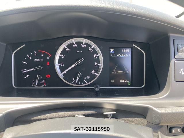 Toyota HIACE VAN 2026-02 7226196-24
