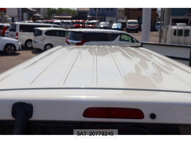 Toyota HIACE VAN 2022-12 7394536-9