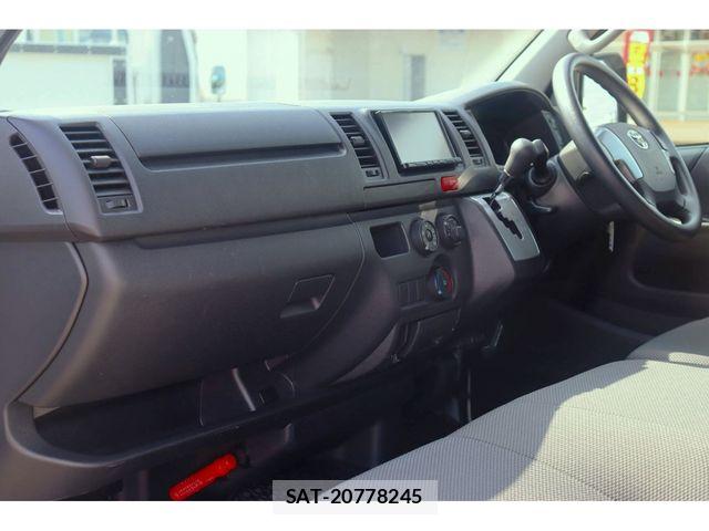 Toyota HIACE VAN 2022-12 7394536-19