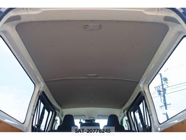 Toyota HIACE VAN 2022-12 7394536-26