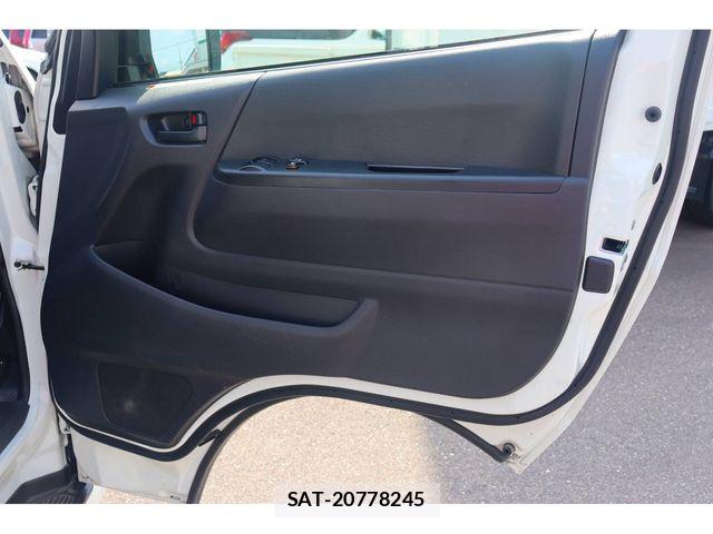 Toyota HIACE VAN 2022-12 7394536-27