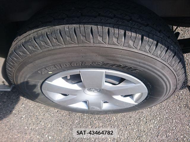 Toyota HIACE VAN 2021-11 7458444-18