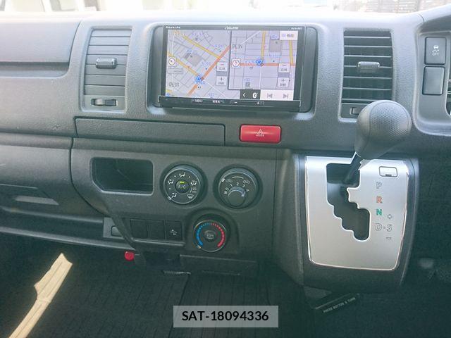 Toyota HIACE VAN 2021-11 7503279-22