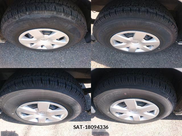 Toyota HIACE VAN 2021-11 7503279-26